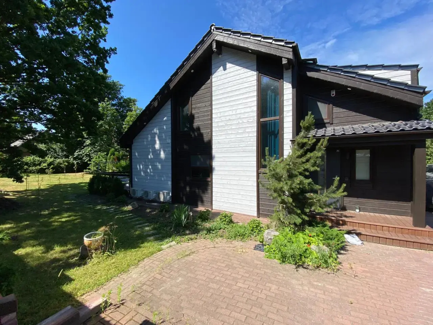 Вилла with its own access to the Baltic sea