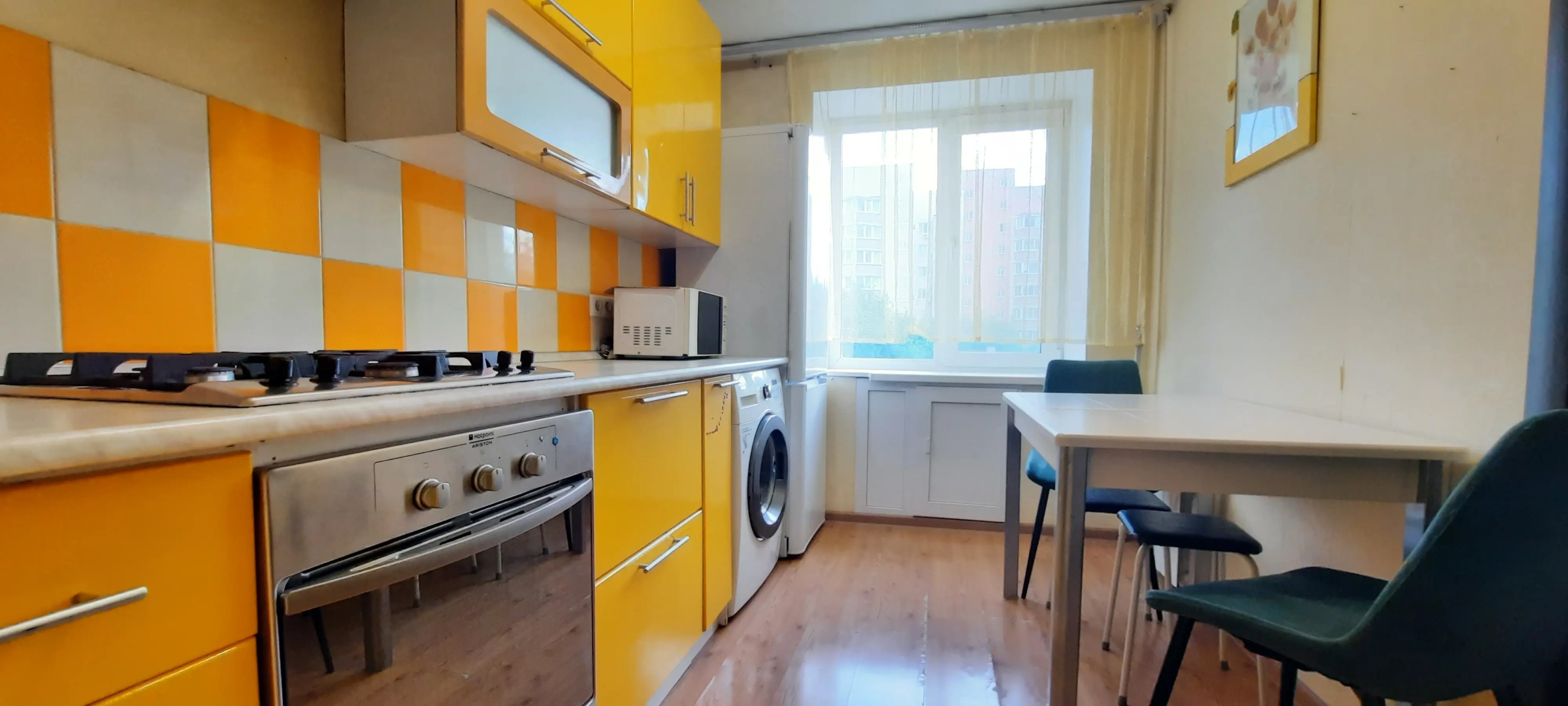 Квартира рядом с ТАУ Галерея Саратов