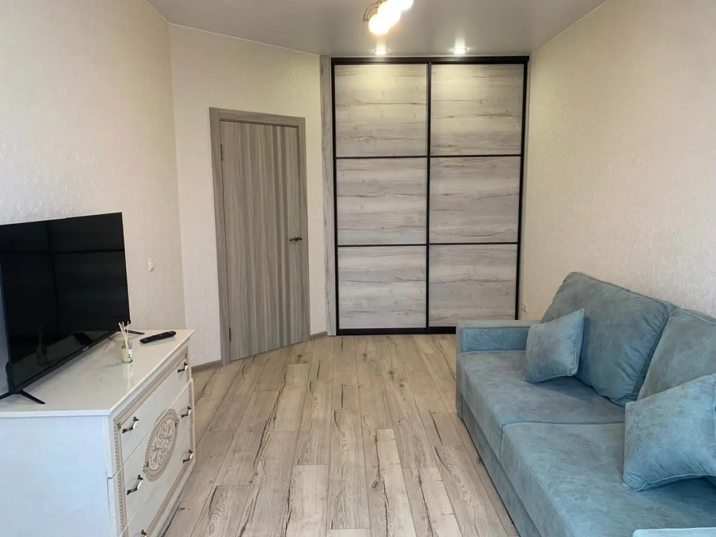 Квартира Шикарная однокомнатная на Никольской