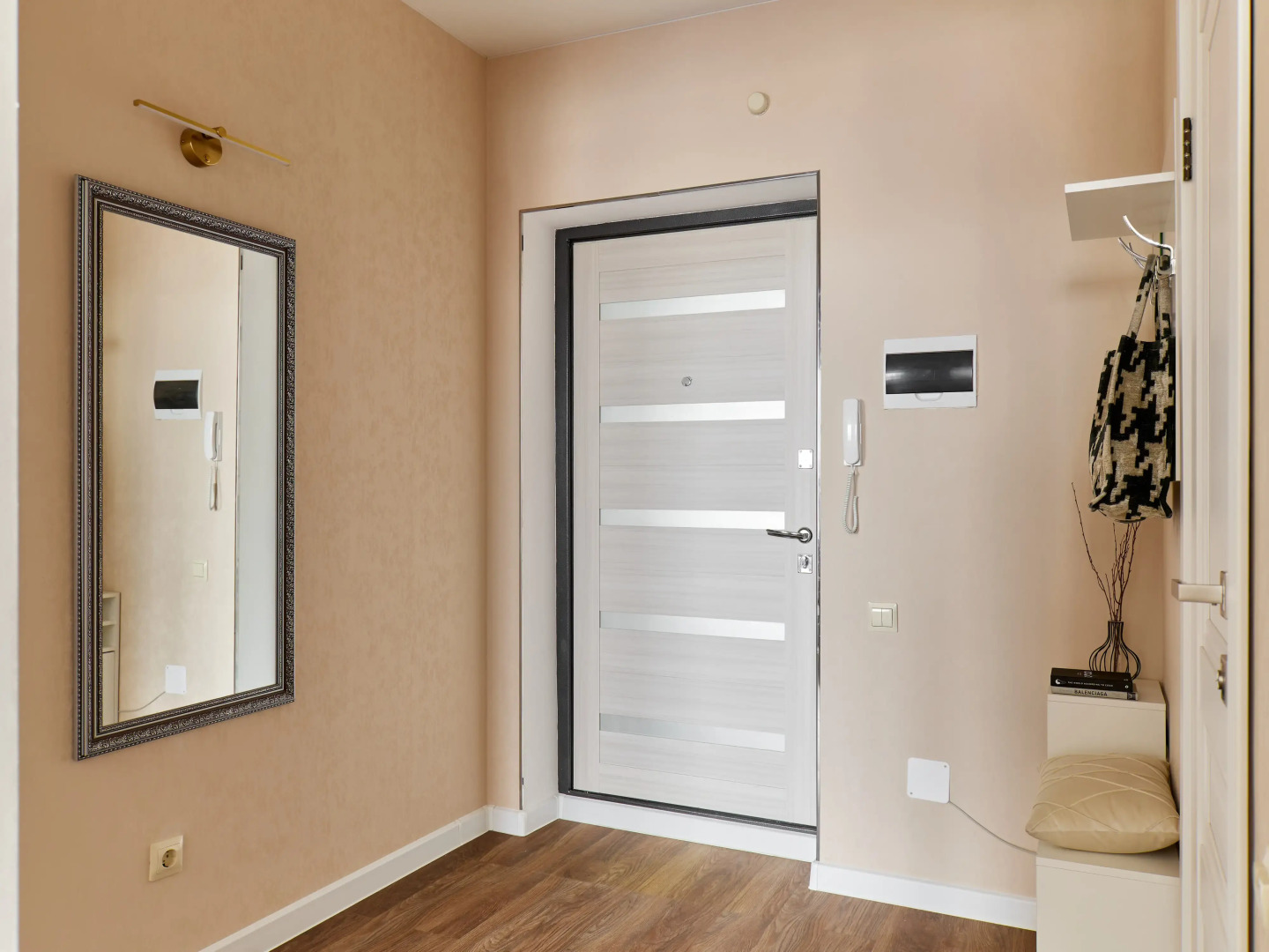 Апартаменты Бархатный Рассвет, возле Метро Горки