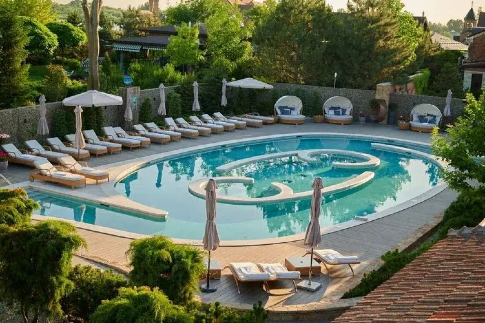 Отель Old House Resort & Spa