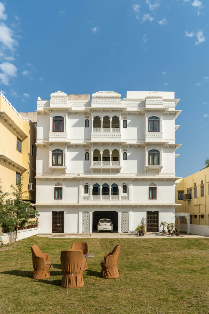 Отель Chandra Vilas Udaipur Heritage Stay