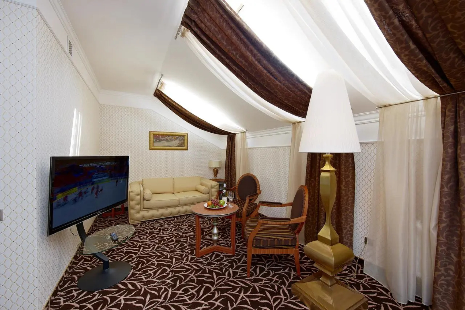 Отель Двор Подзноева - Главный Корпус