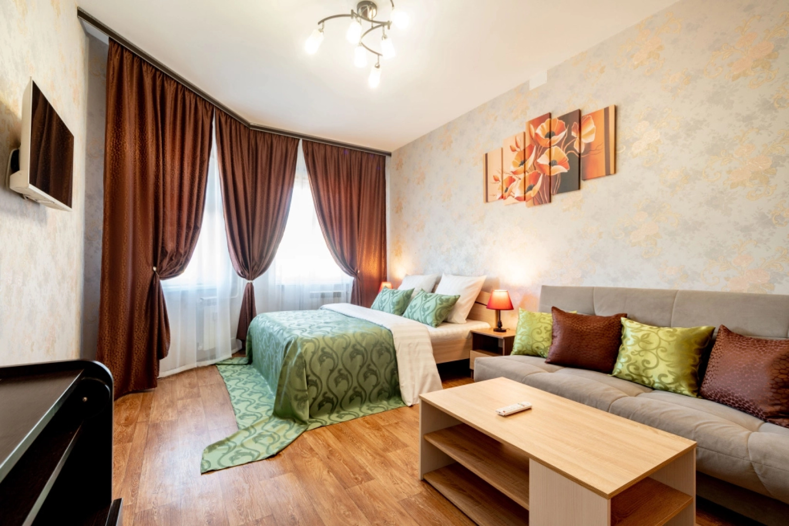 Апартаменты Пять Звёзд на Рябиновом Бульваре 11