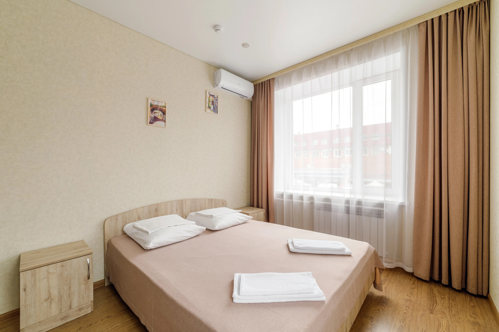 Отель Платон