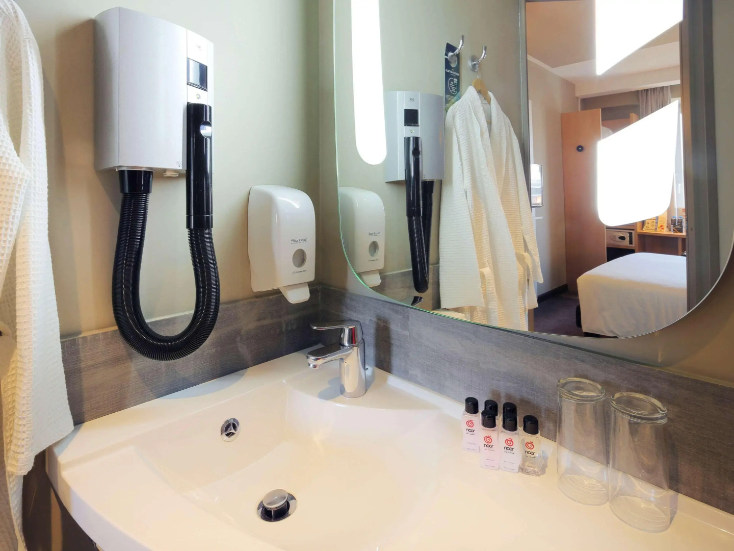 ibis Yerevan Center 