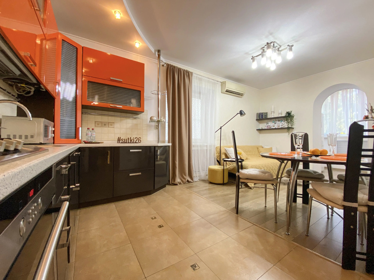 Апартаменты Стильная Квартира Возле Комсомольского Парка by Sutki26