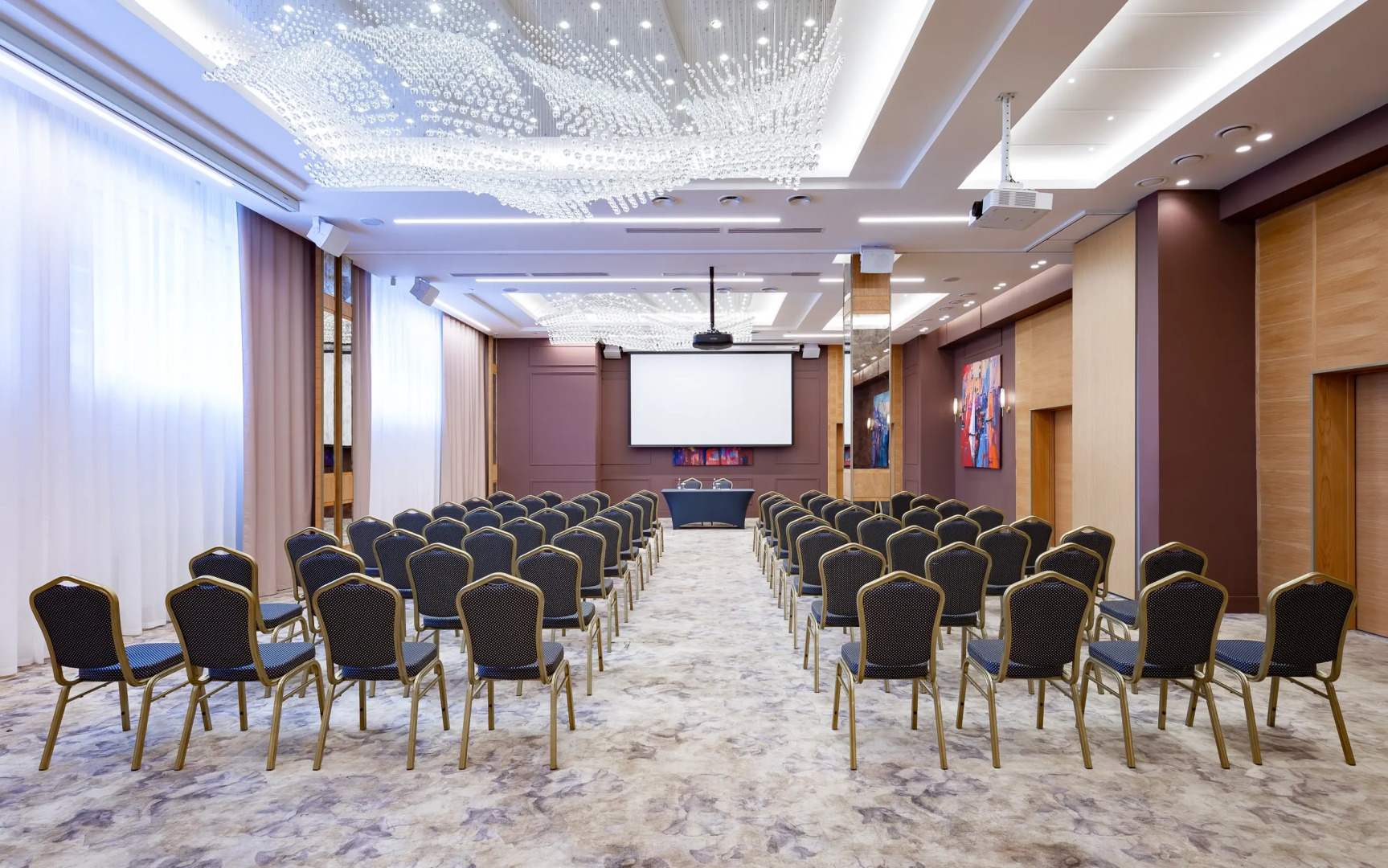 Отель DoubleTree by Hilton Novosibirsk