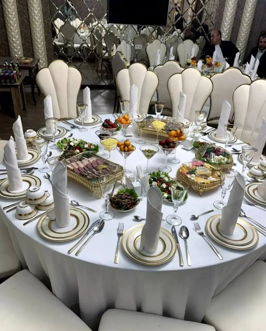 Отель Archie Family