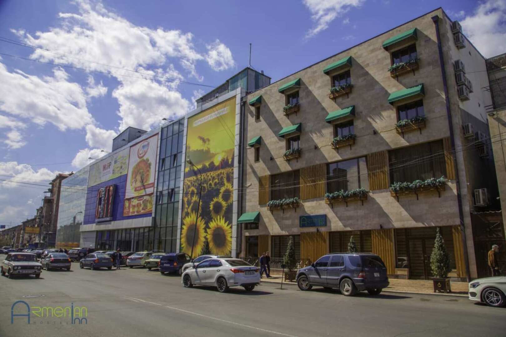 Отель Armenian Inn