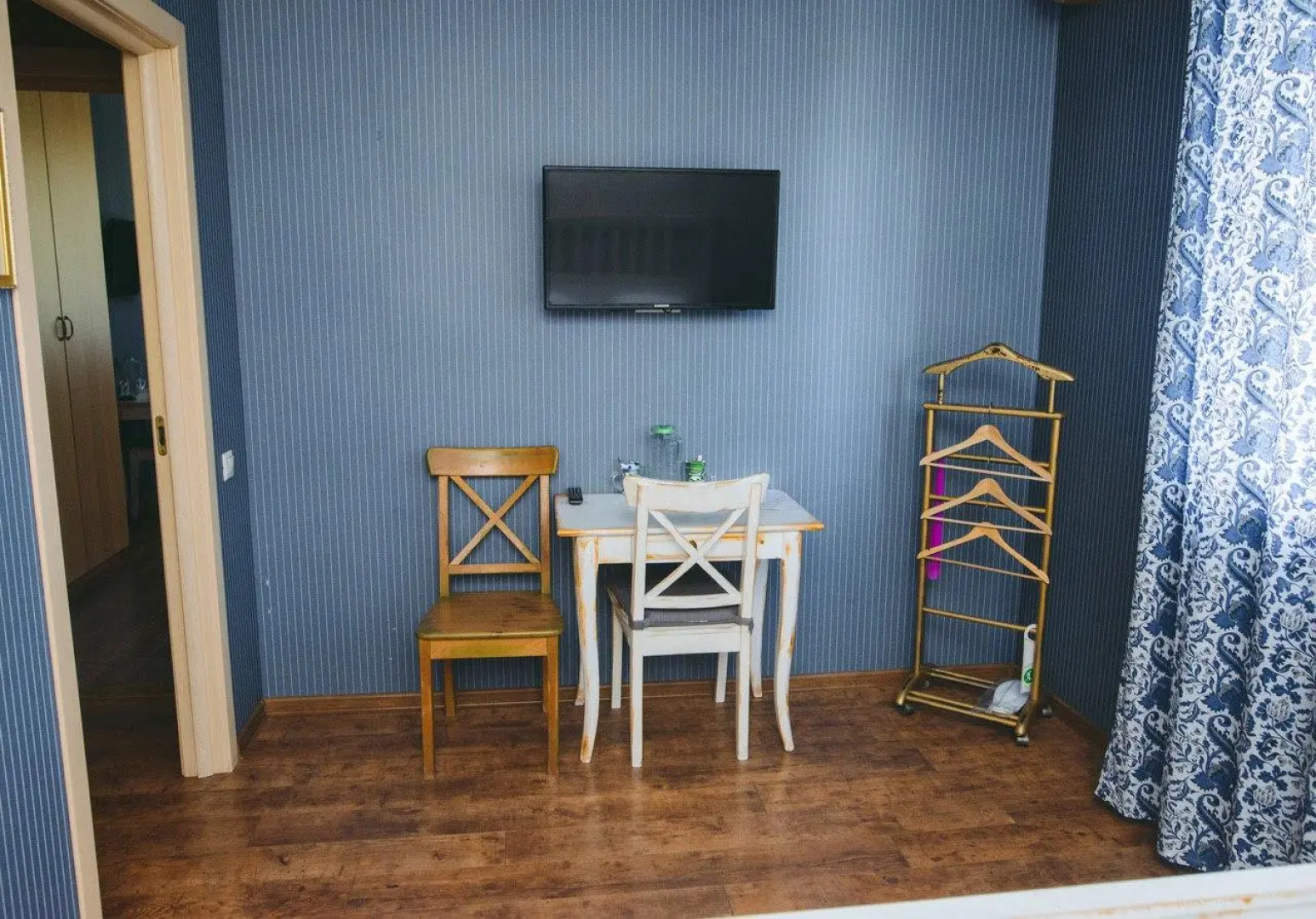 Отель Гостиничный комплекс Аурумс Континент