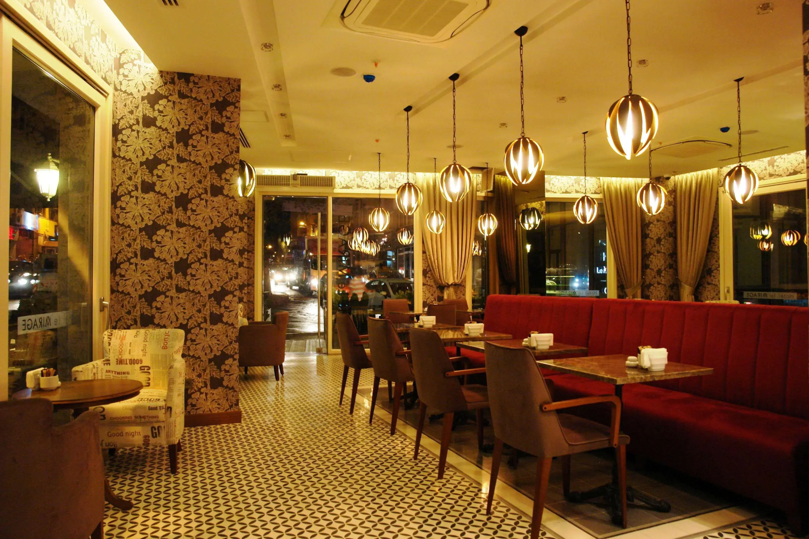 Hotel Le Mirage