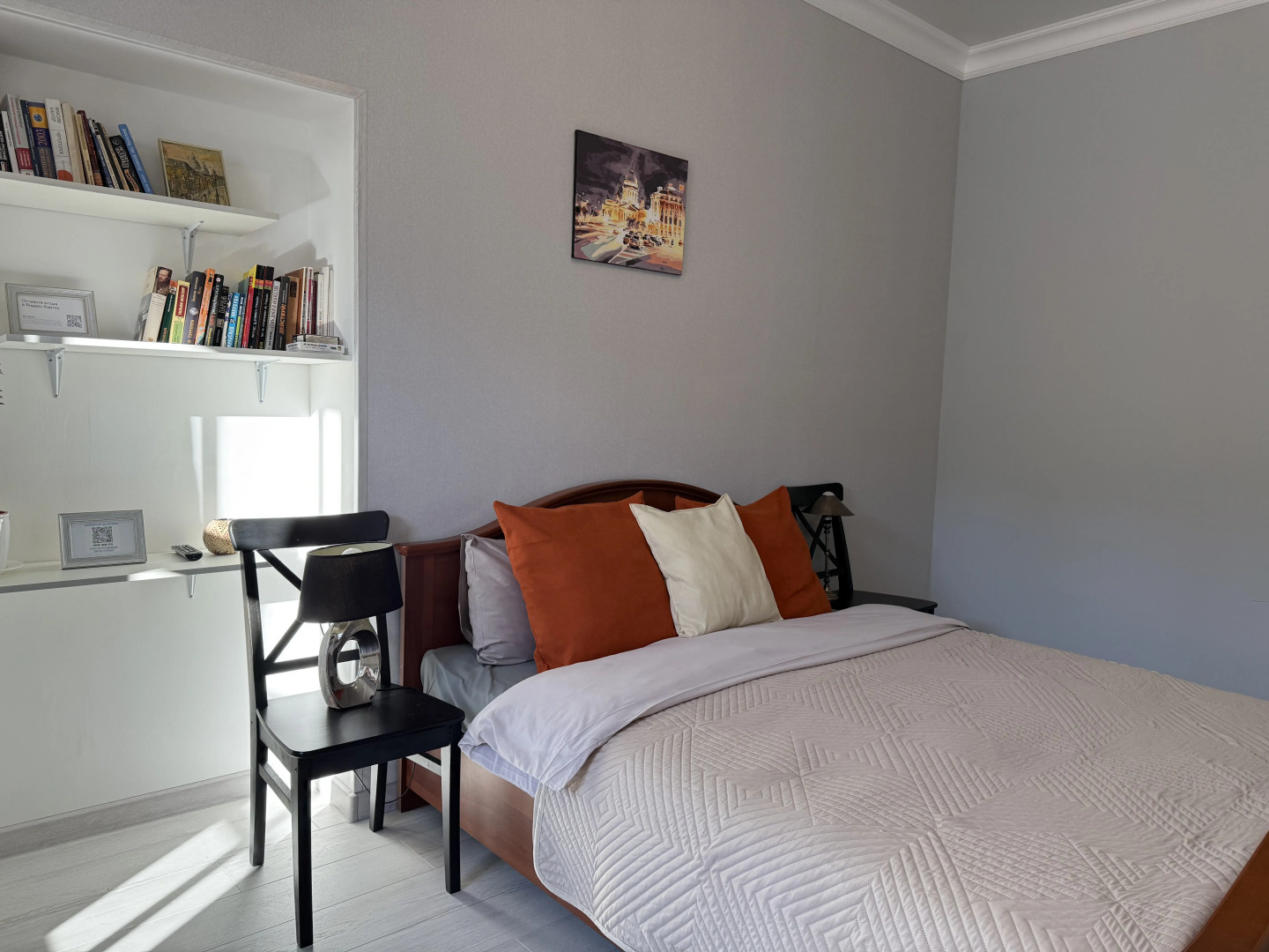 Квартира Orlov House с видом на крыши Петербурга