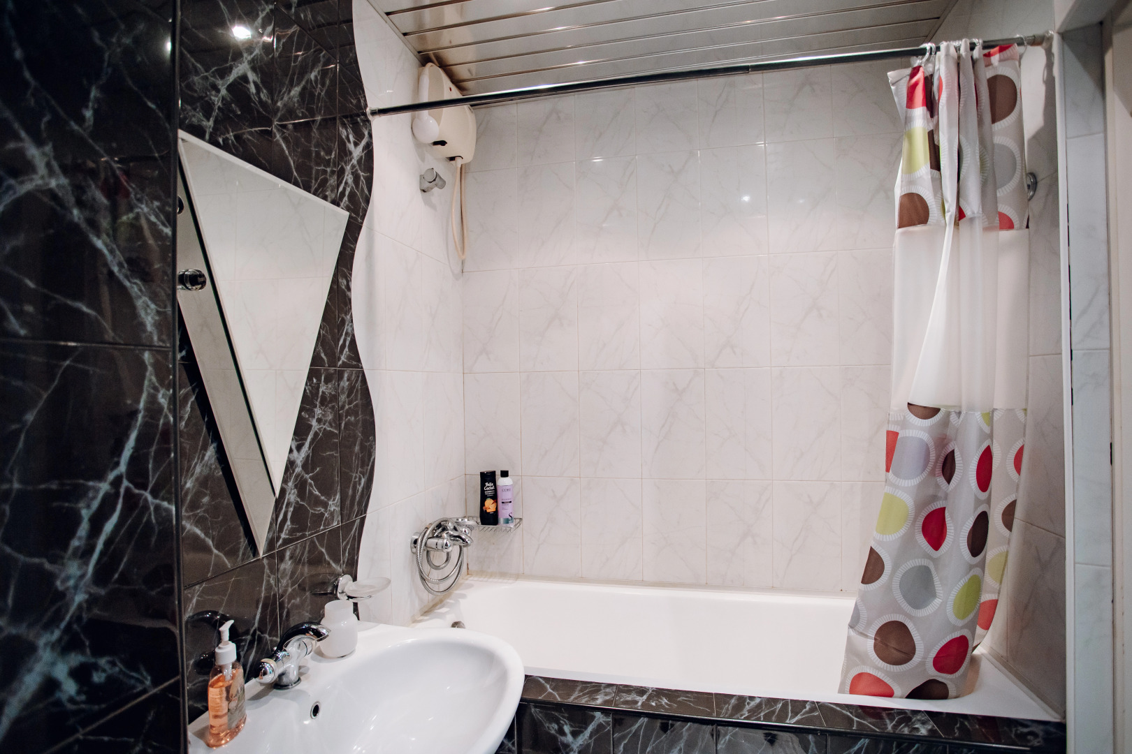 Квартира Толстой Лейтейзена 6