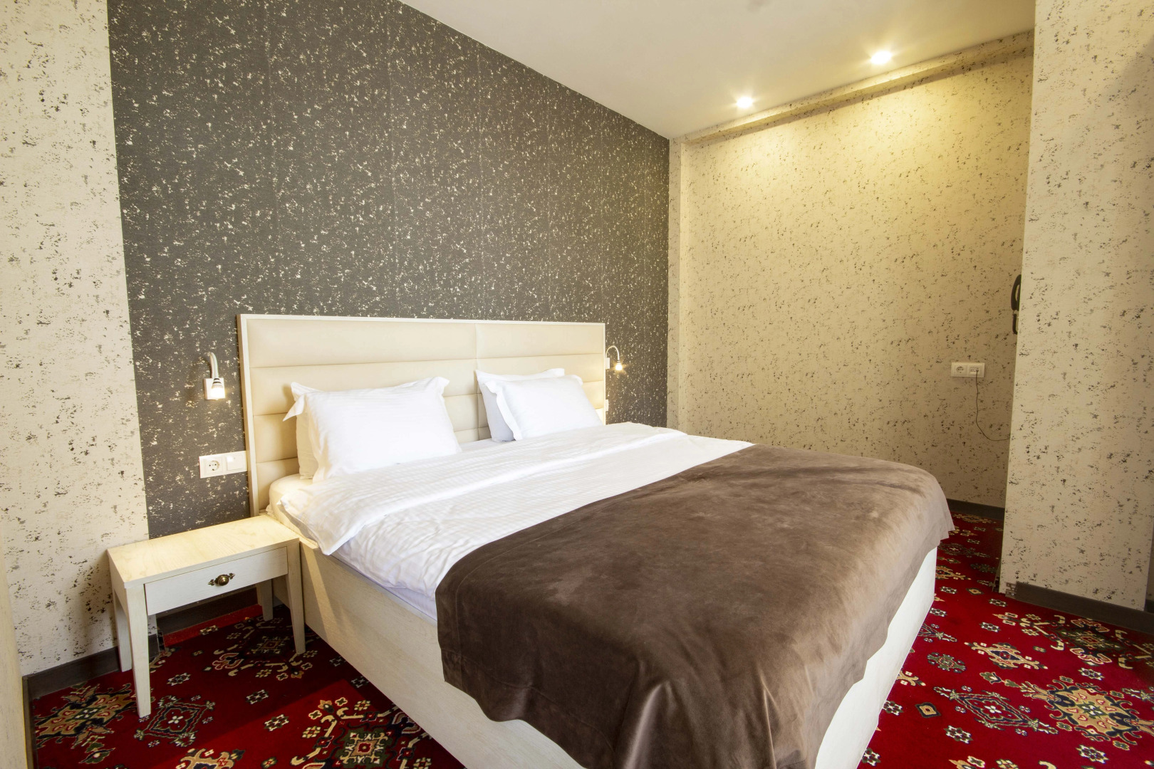 Отель Sota Metekhi