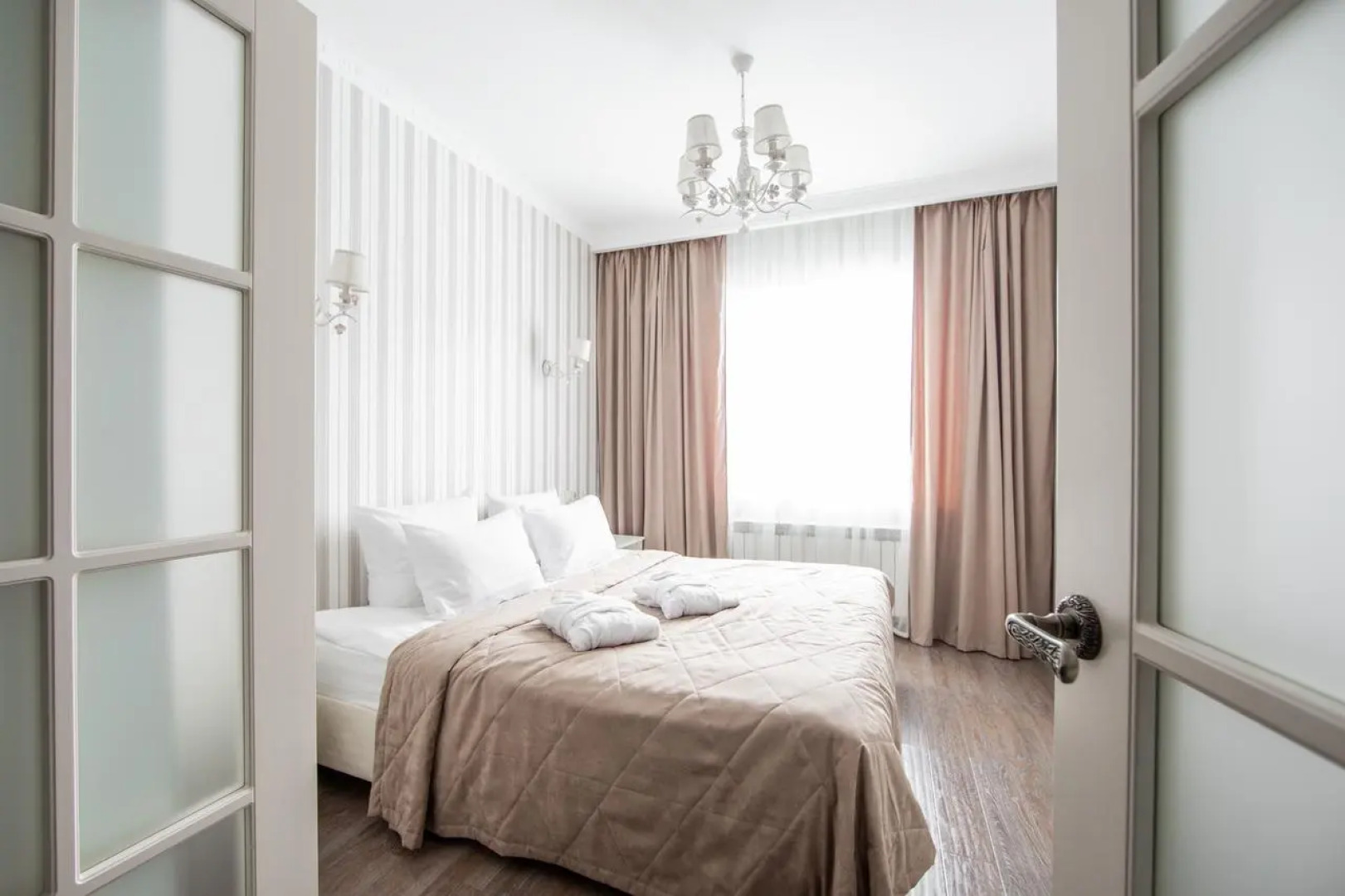 Отель Гравор