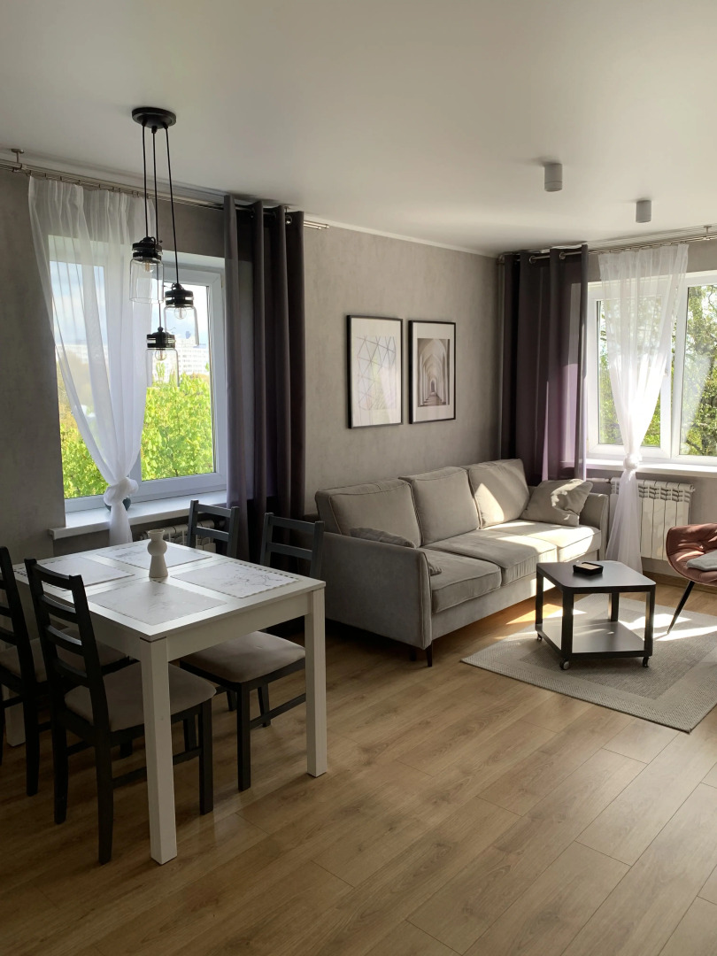 Квартира в Центре с Видом на Озеро