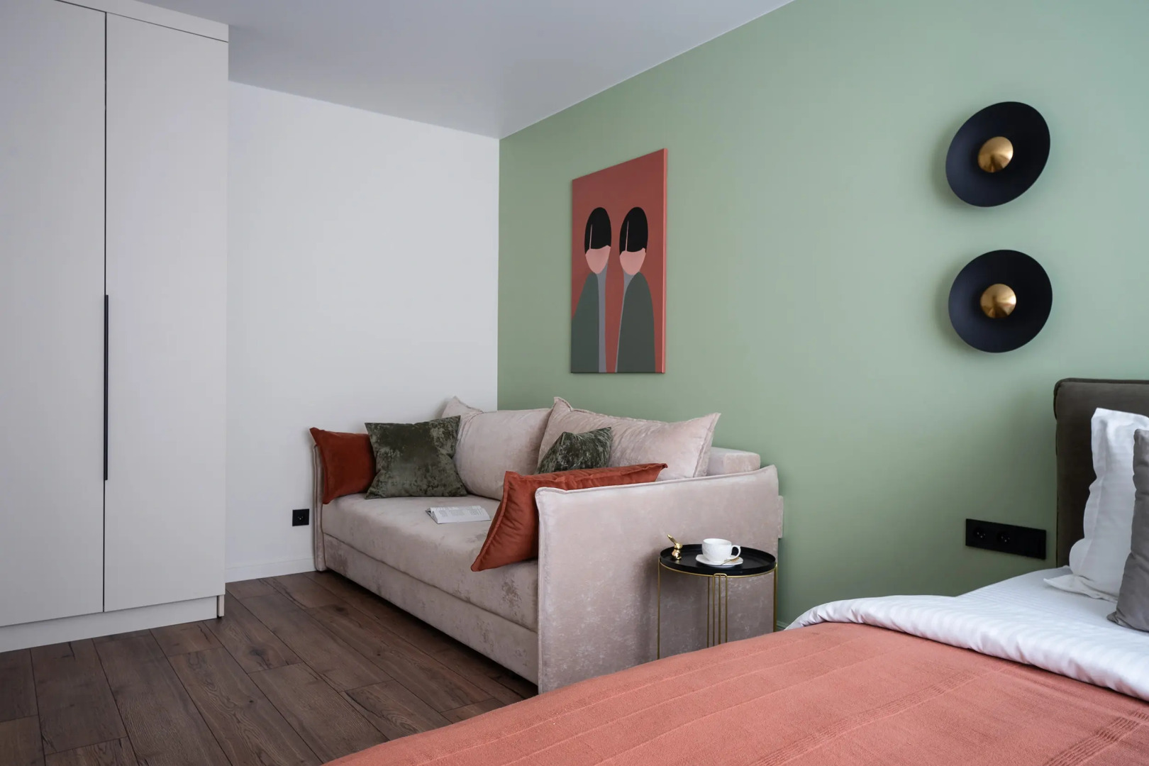 Апартаменты Savina у Европы