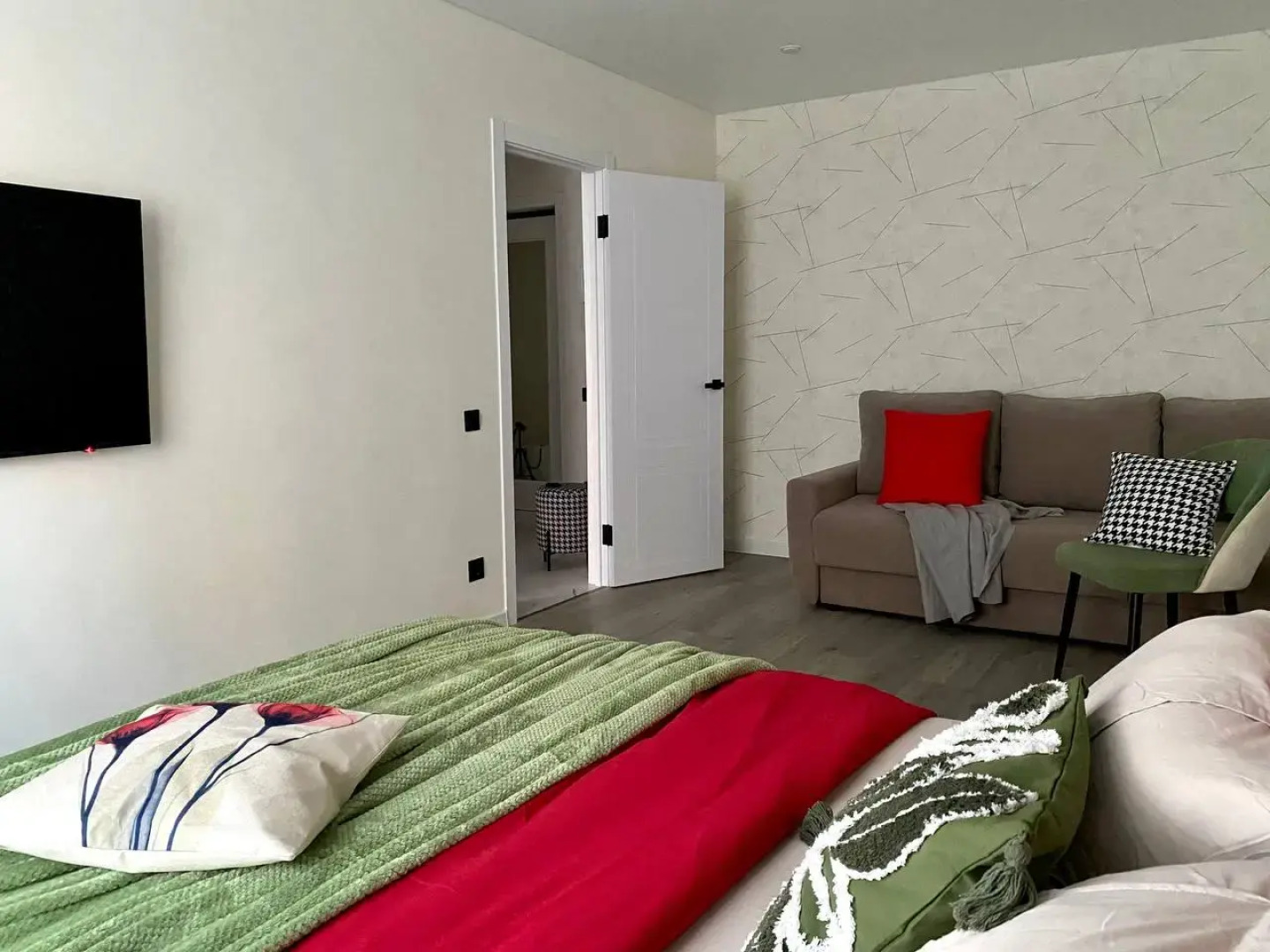 Квартира Четаева 48