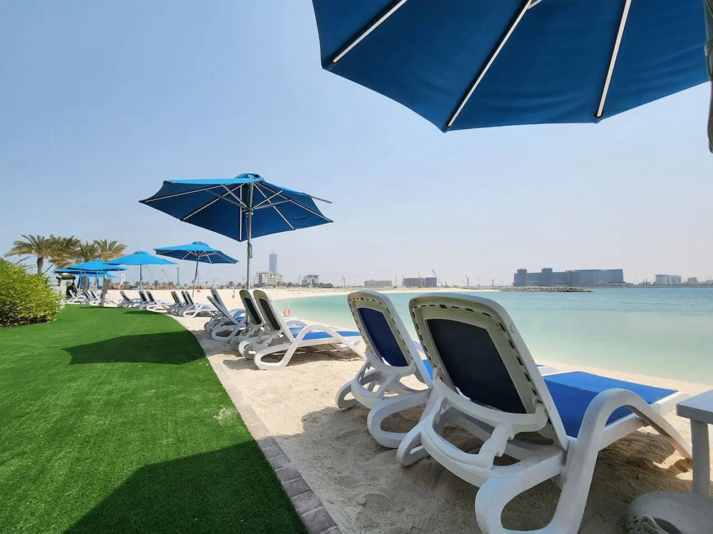 Апартаменты Glam & Family-Friendly 2-Br Duplex in Al Marjan