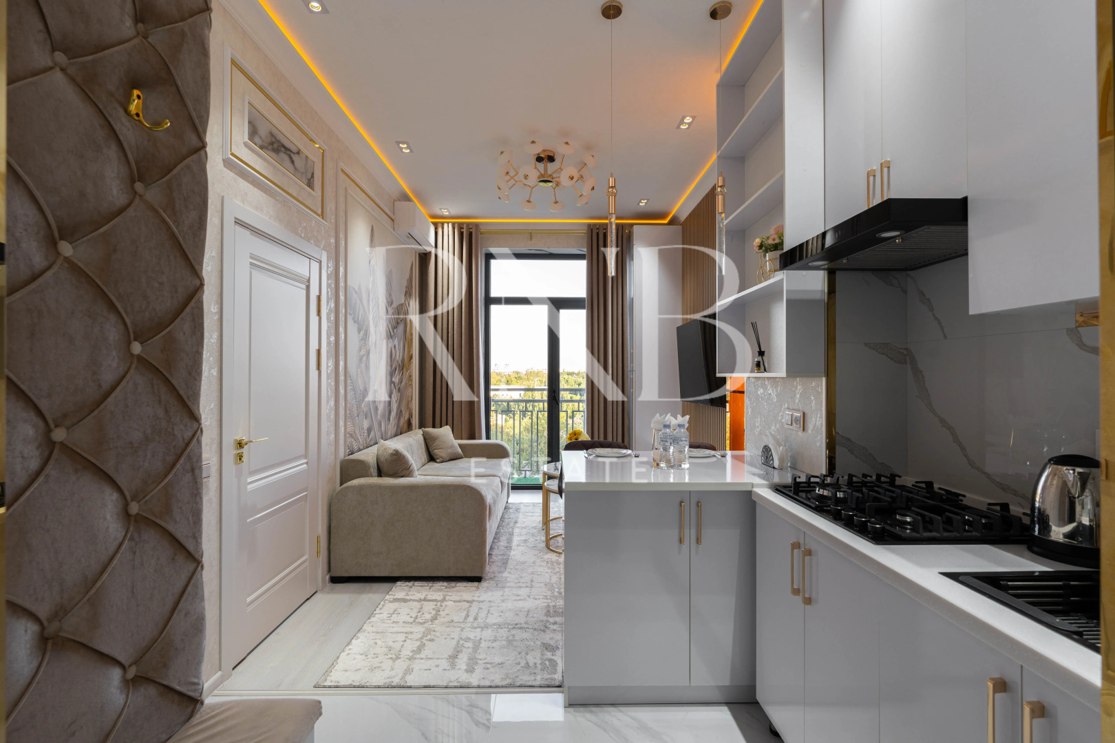 Апартаменты Камолон 113