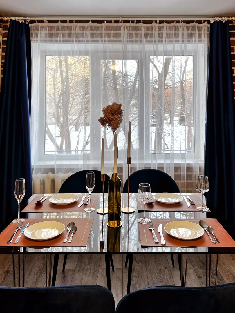 Апартаменты Granada Комфортная Евро-двушка в центре города с новым дизайнерским ремонтом