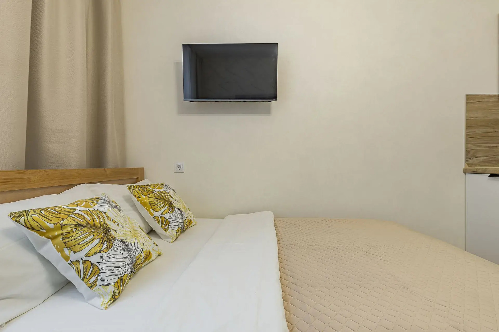 Квартира Стрелка Бурнаковская 61