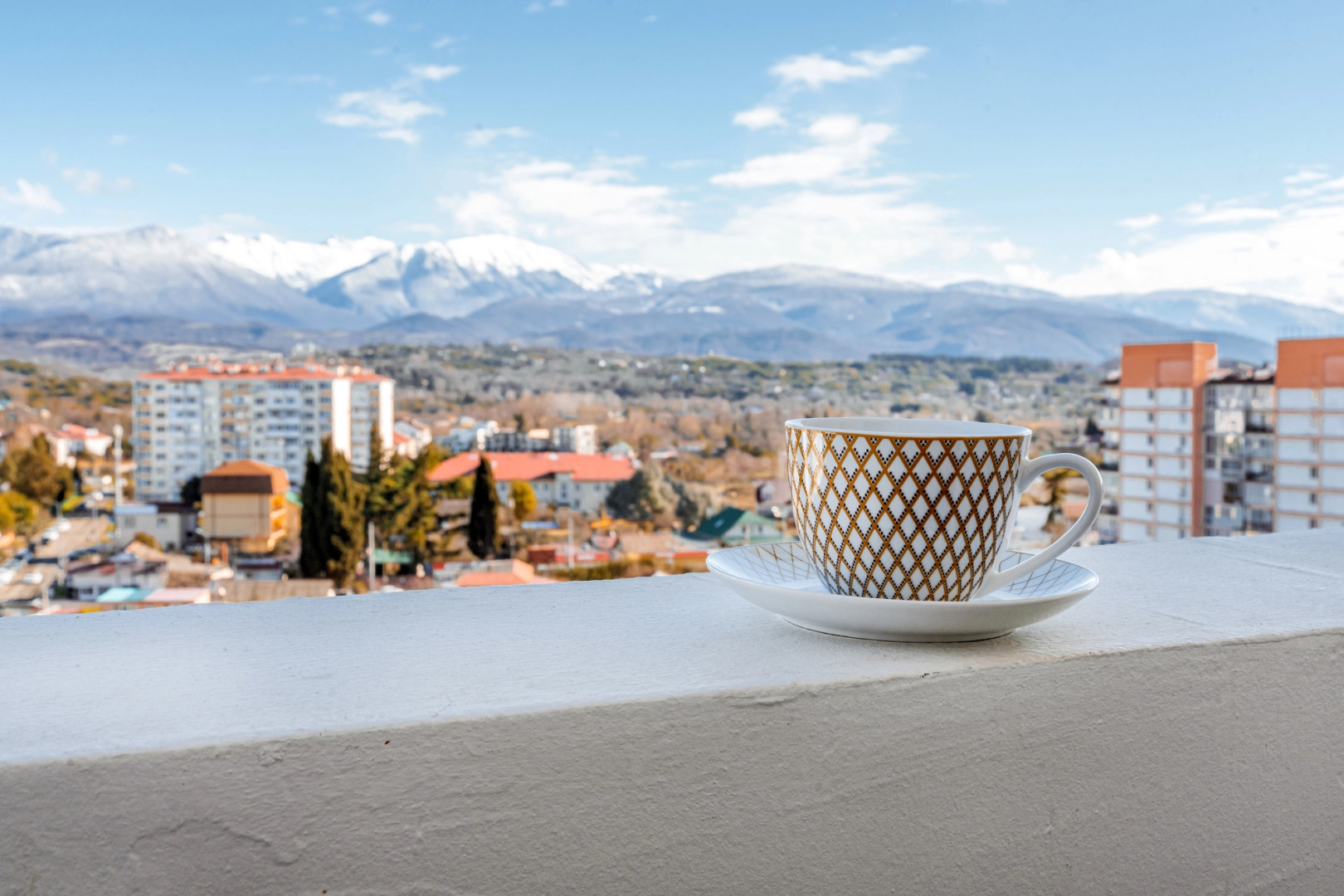 Апартаменты Море Квартир Современная студия с видом на горы Абхазии