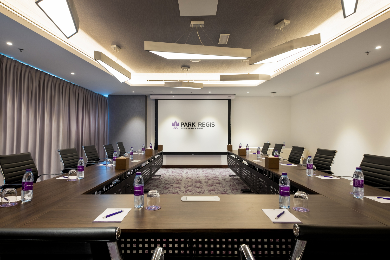 Отель Park Regis Business Bay Dubai