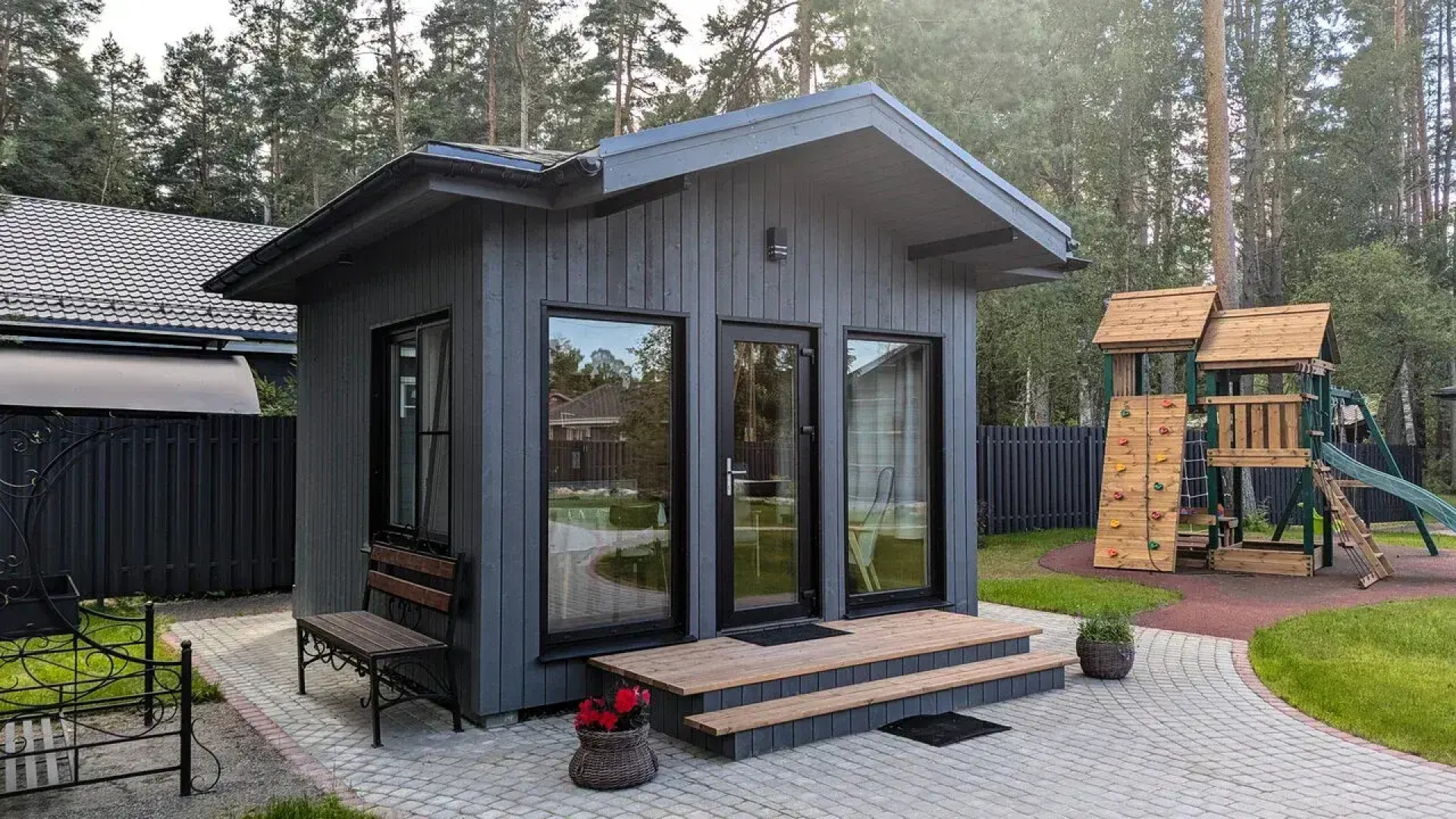 Частный дом На Александровской 10