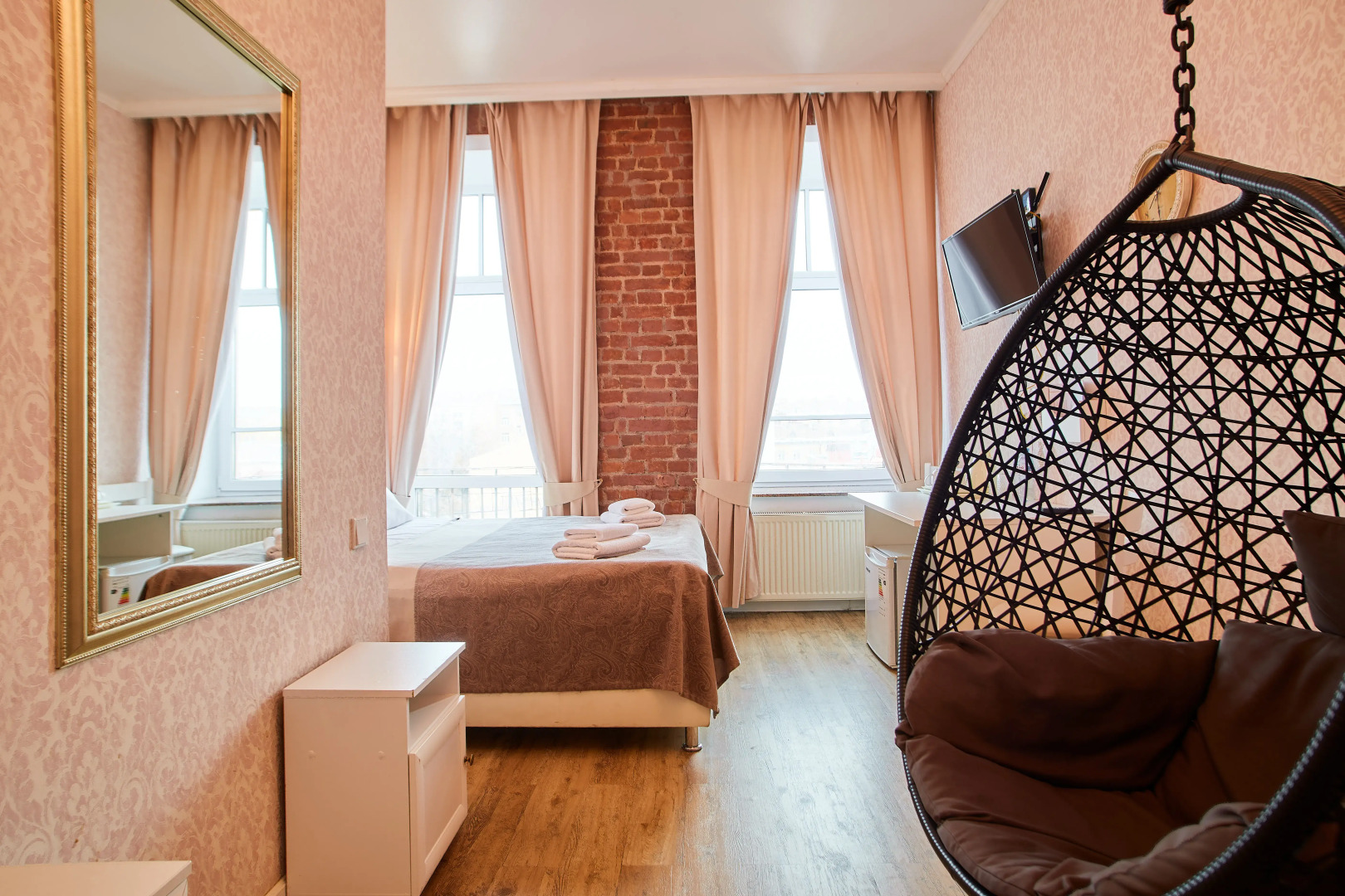 Отель Art Nuvo Palace