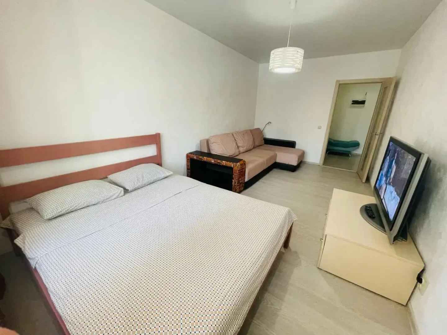 Квартира на Врубеля 15