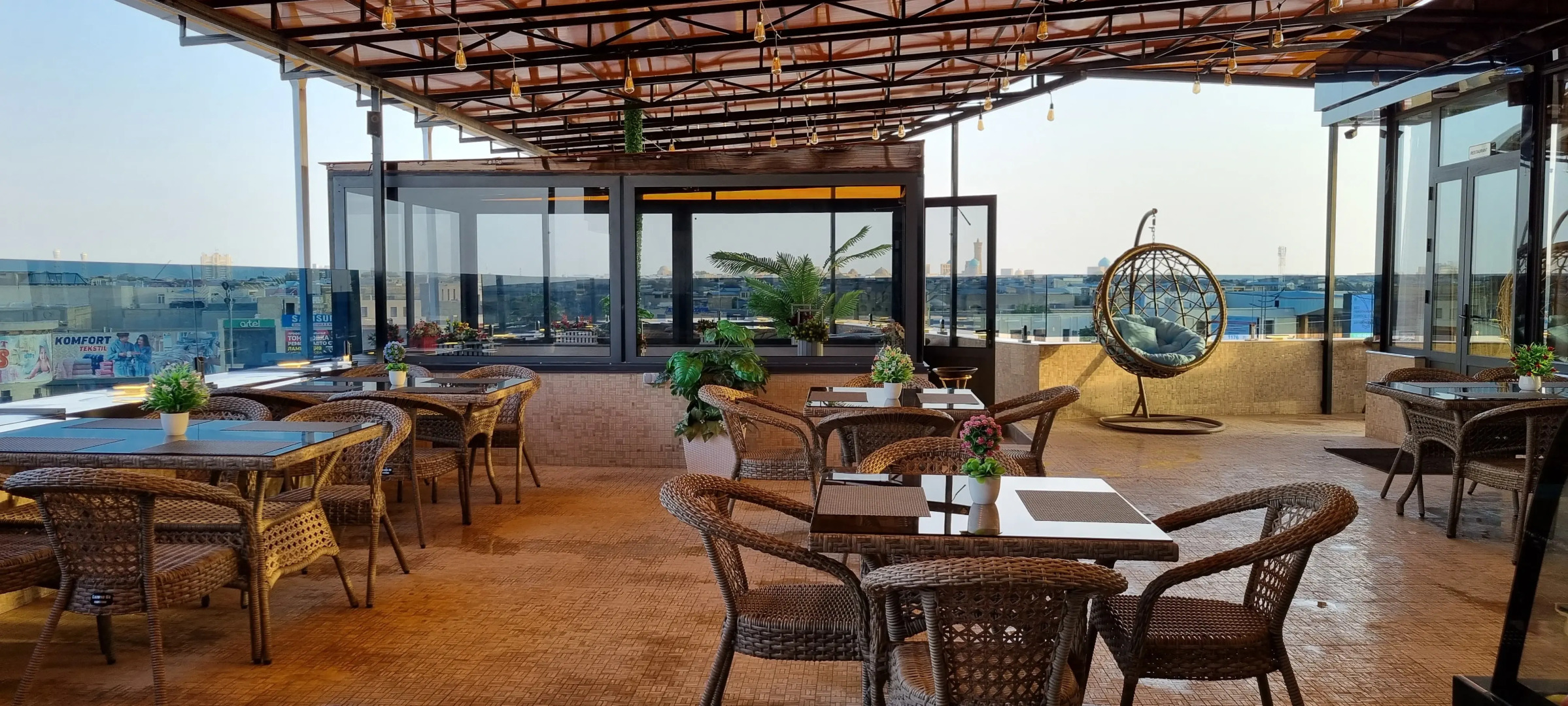 Отель Samarqand Darvoza Hotel