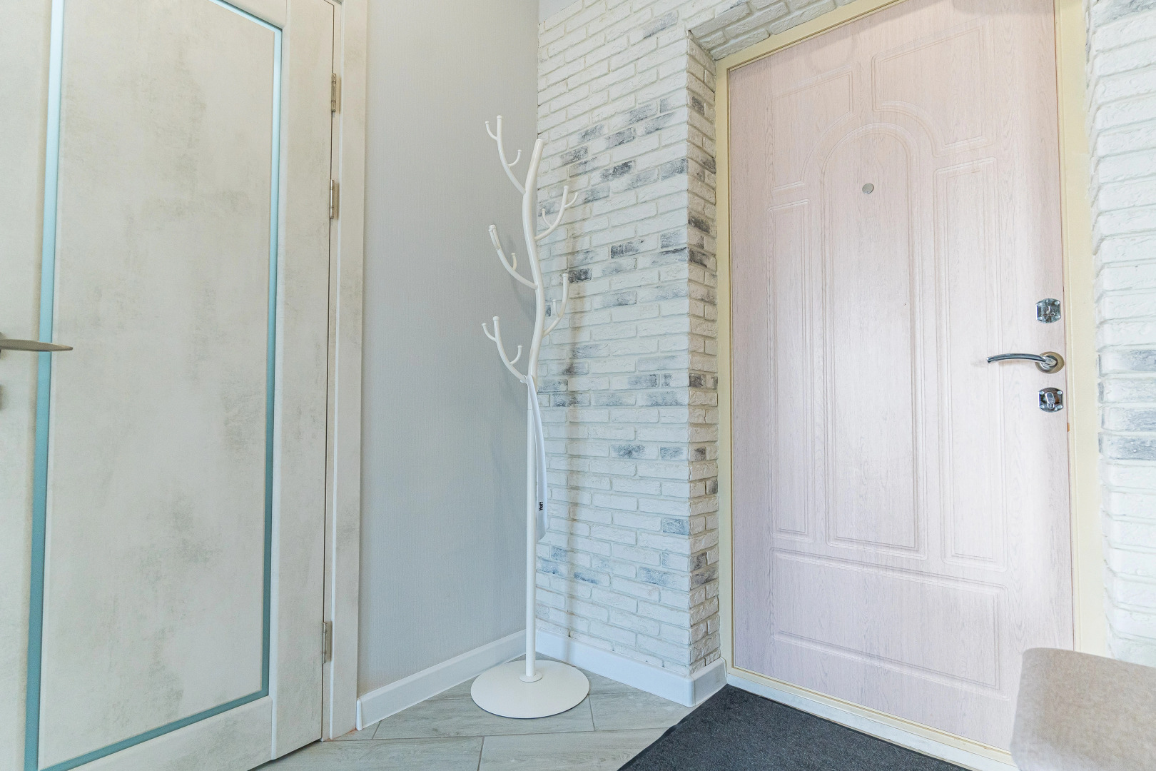 Апартаменты Светлые для Комфортного Проживания от LetoApart