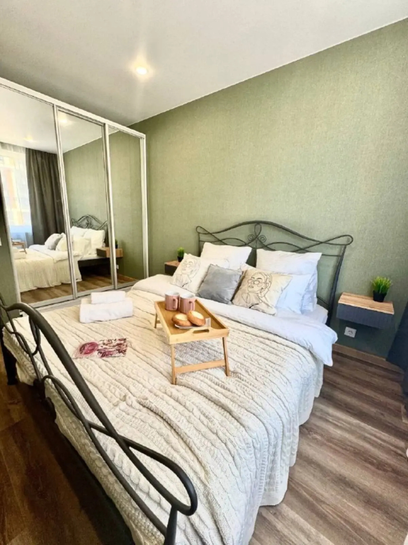 Квартира Life Apartments