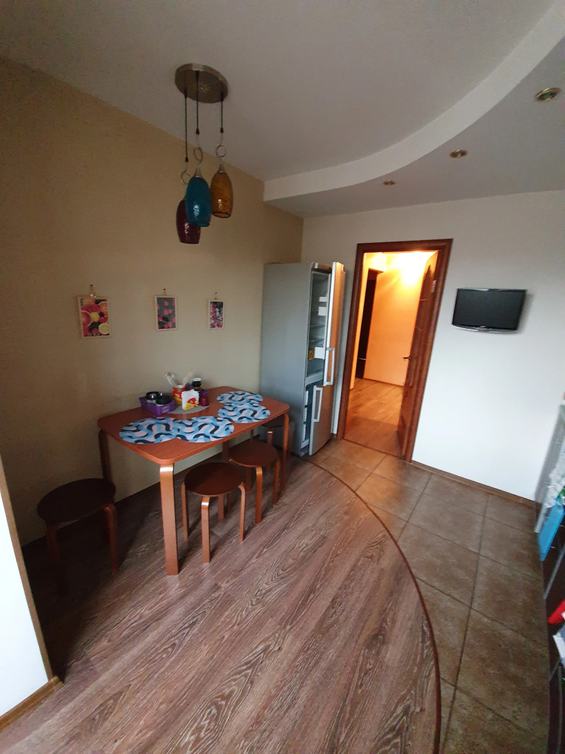 Квартира на Коммунальной 22а