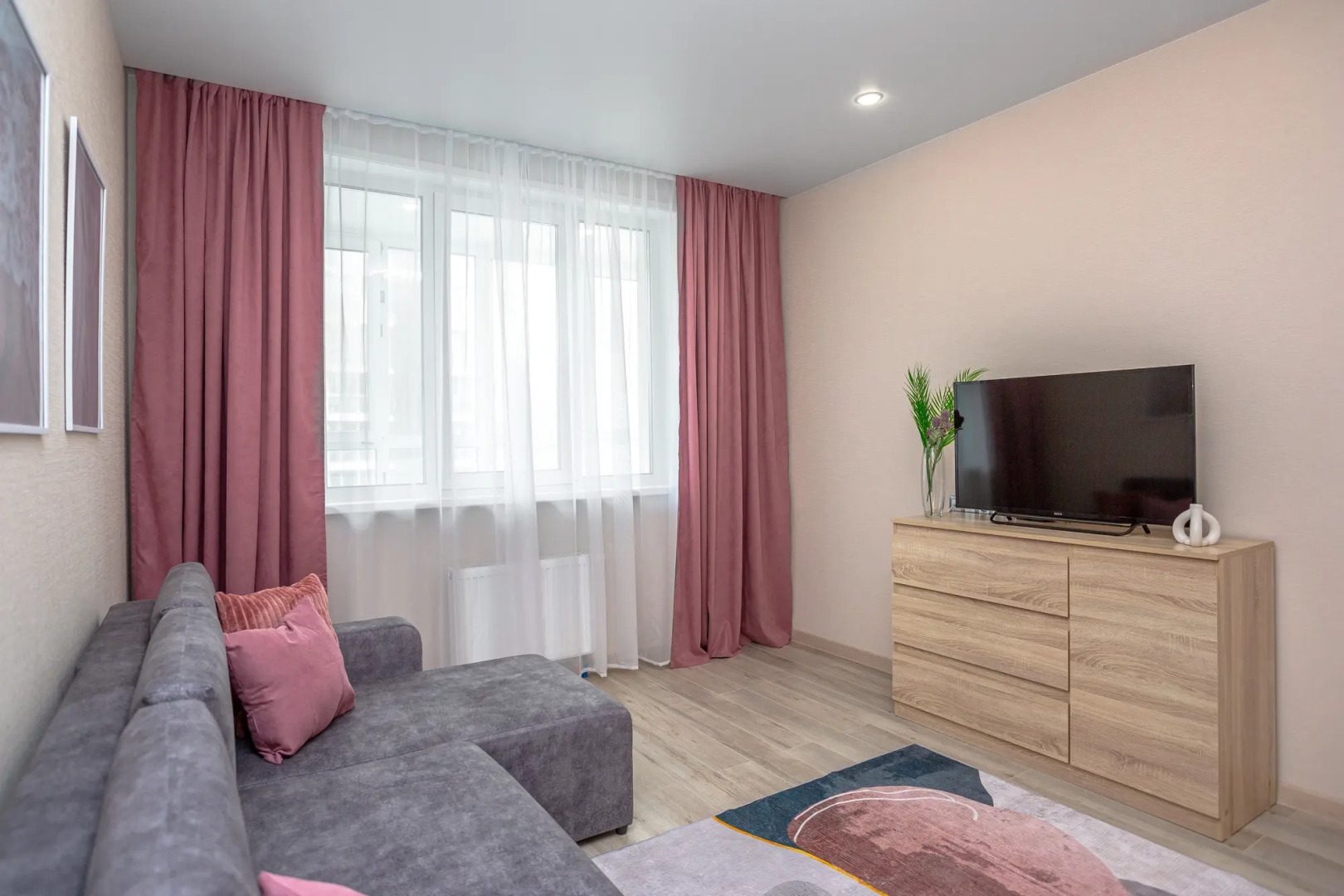 Апартаменты PINK у моря