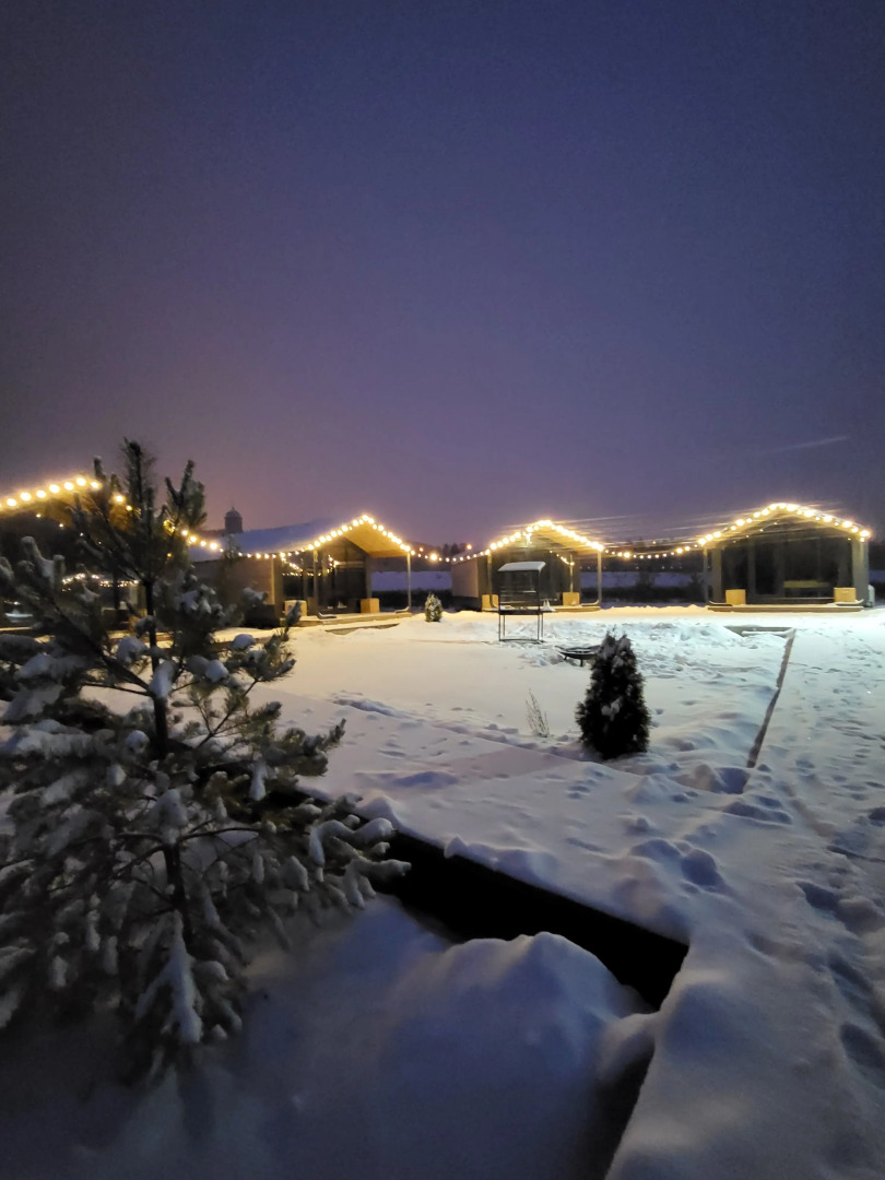 Глэмпинг Biathlon Village