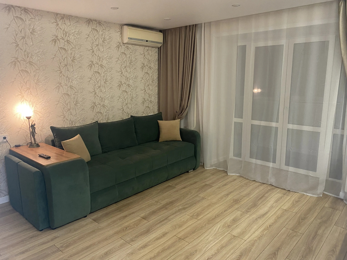 Квартира 3-х комнатная уютная в центре на городских прудах