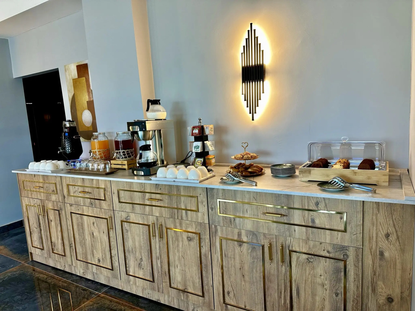 Skymoon Airport Hotel