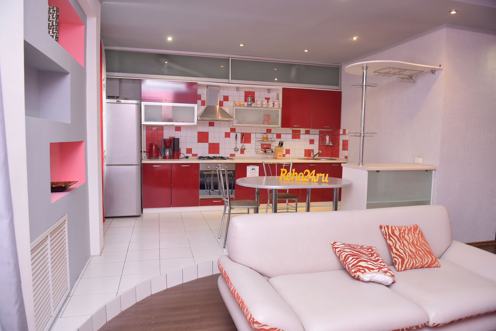 Апартаменты Sutki VIP на Володарского