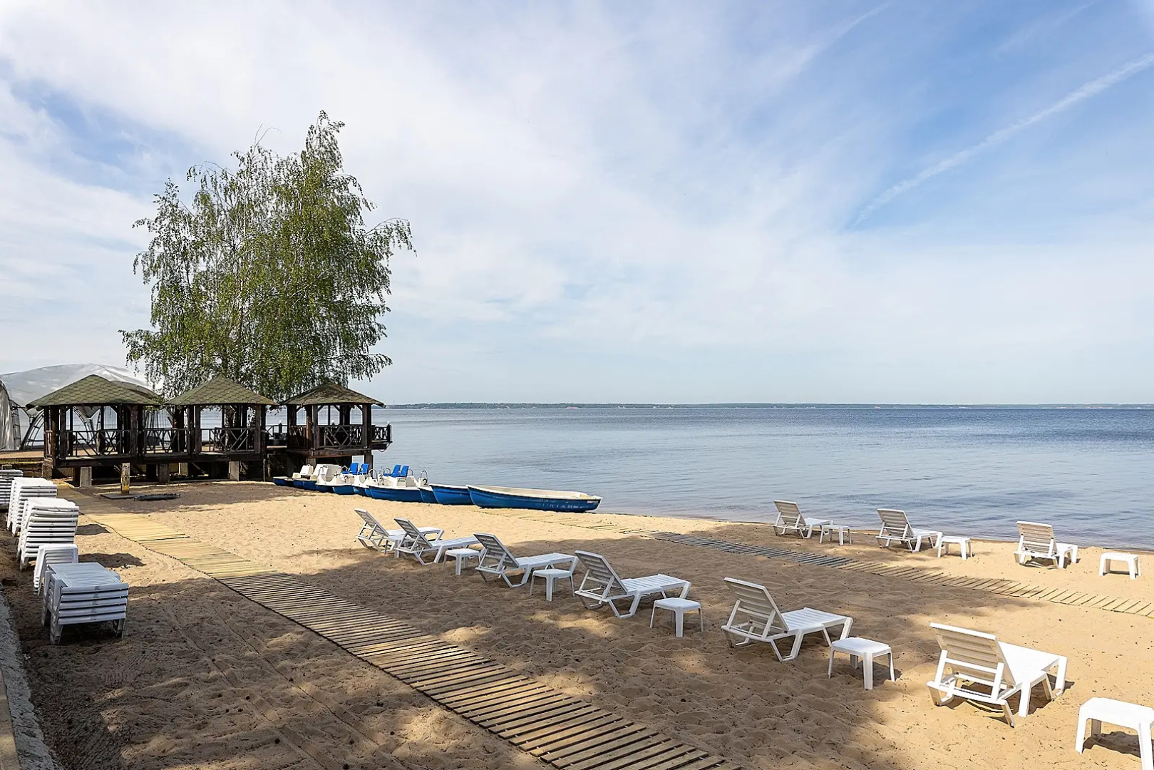 Отель Акватория