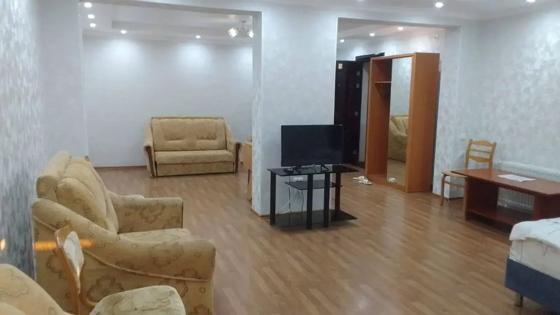 Мини-отель "Дом Туриста"