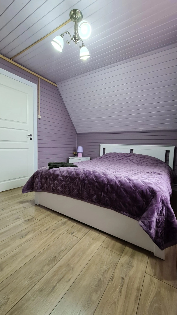 Частный Дом с Красным Залом