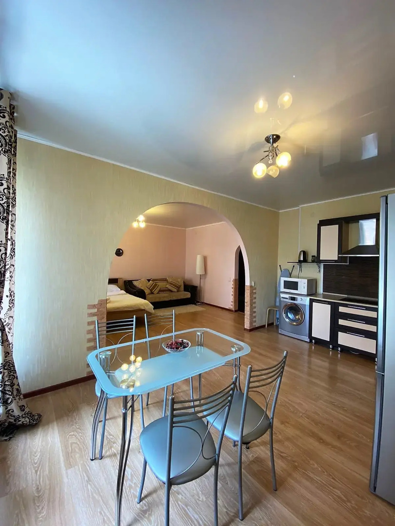 Апартаменты На Братьев Кашириных