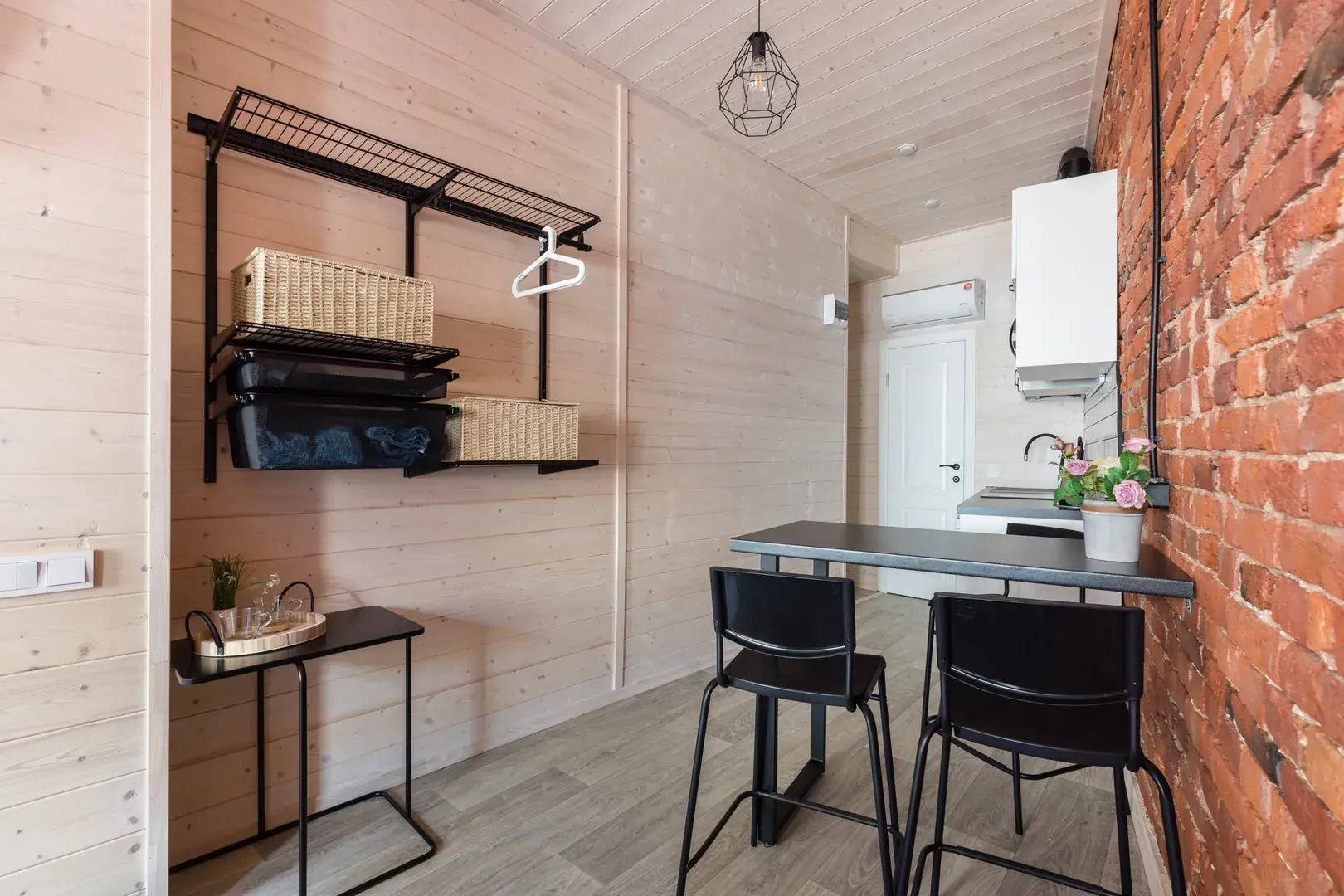 Квартира BombFlat с видом на город на Гривцова