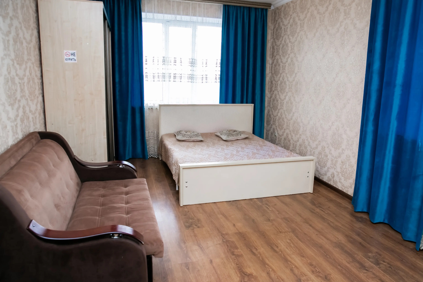 Апартаменты КвартОтель на М.Горького 85Б 14