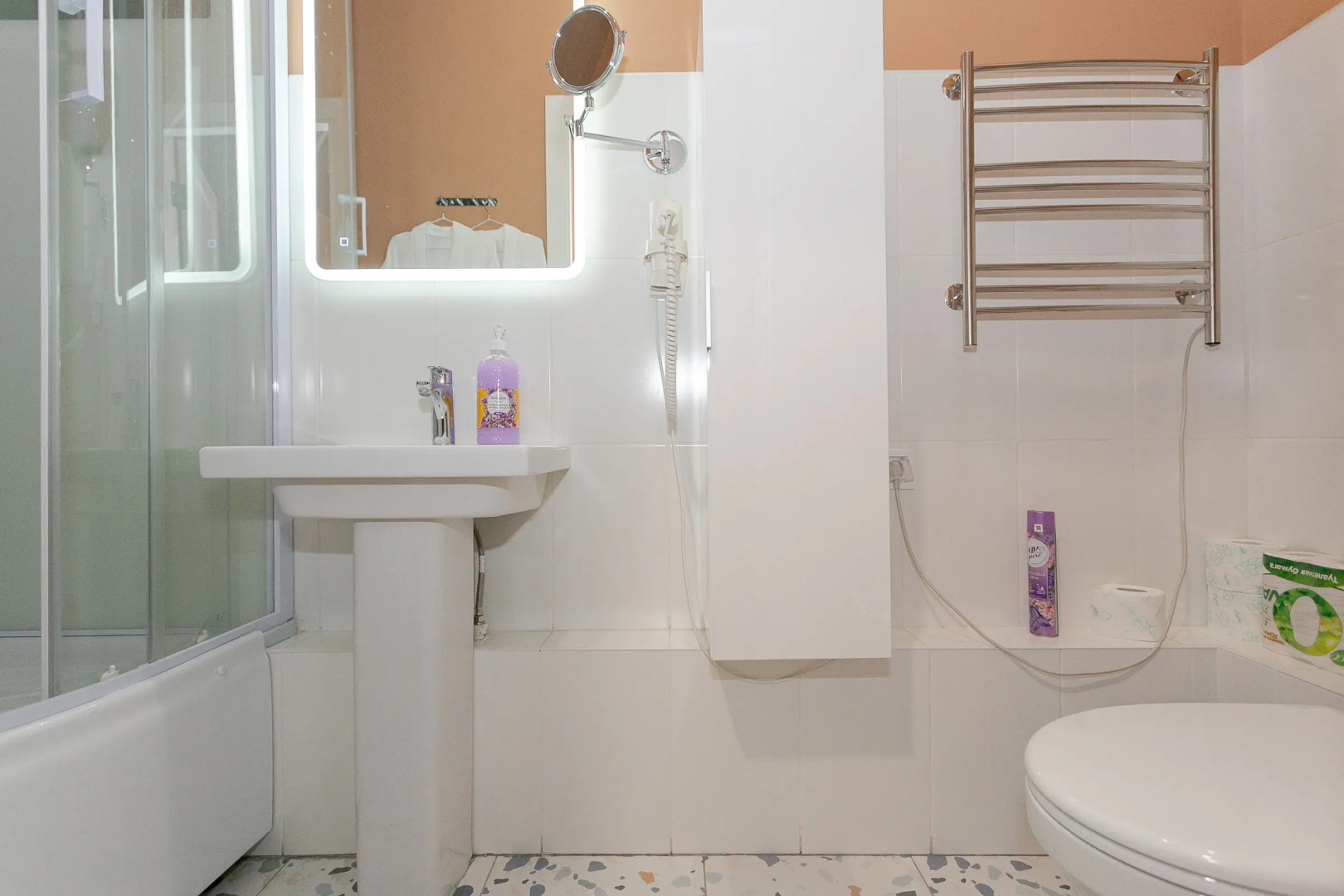 Апартаменты Уют и комфорт в центре НИИТО