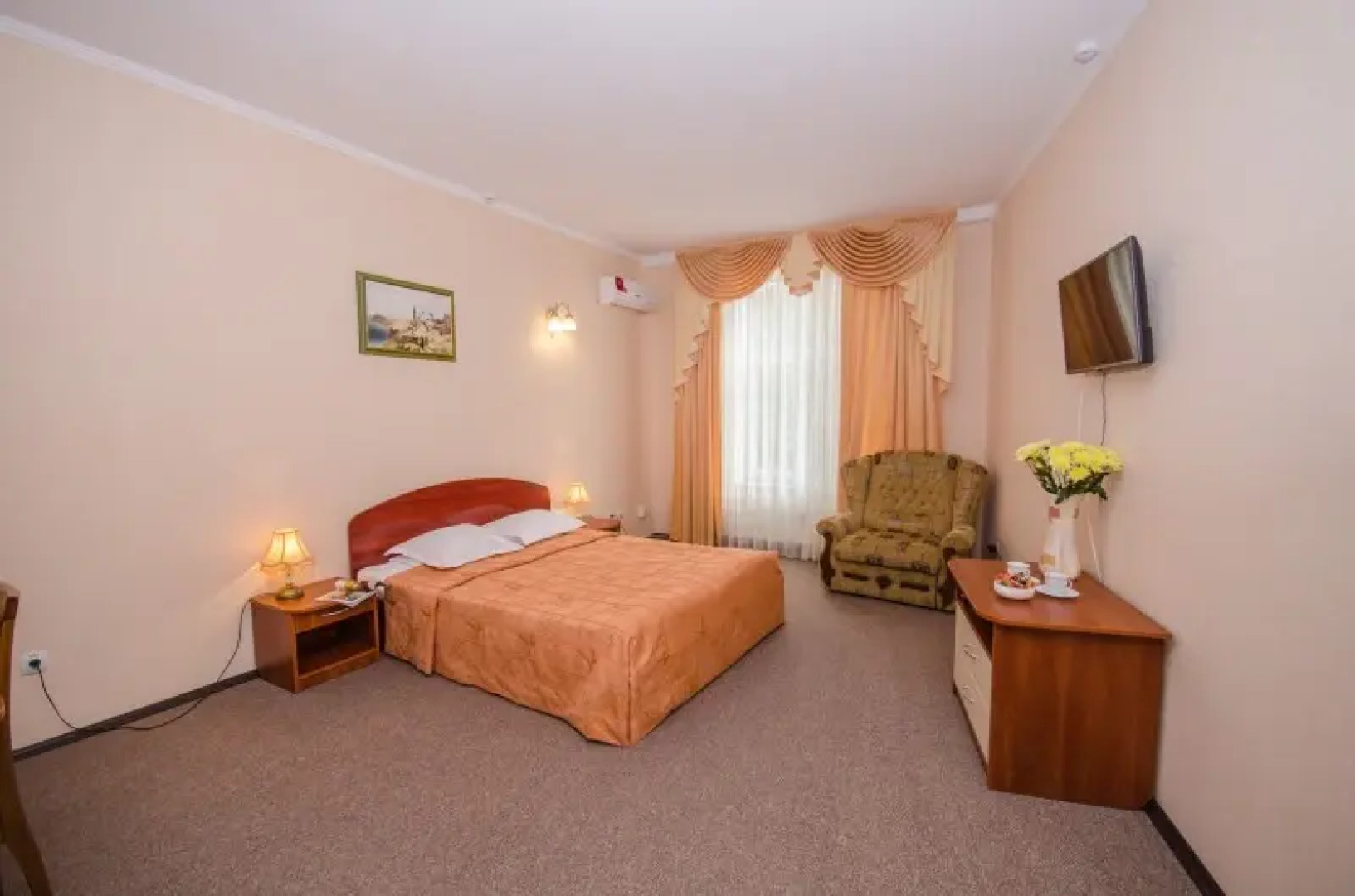 Отель Дельфин