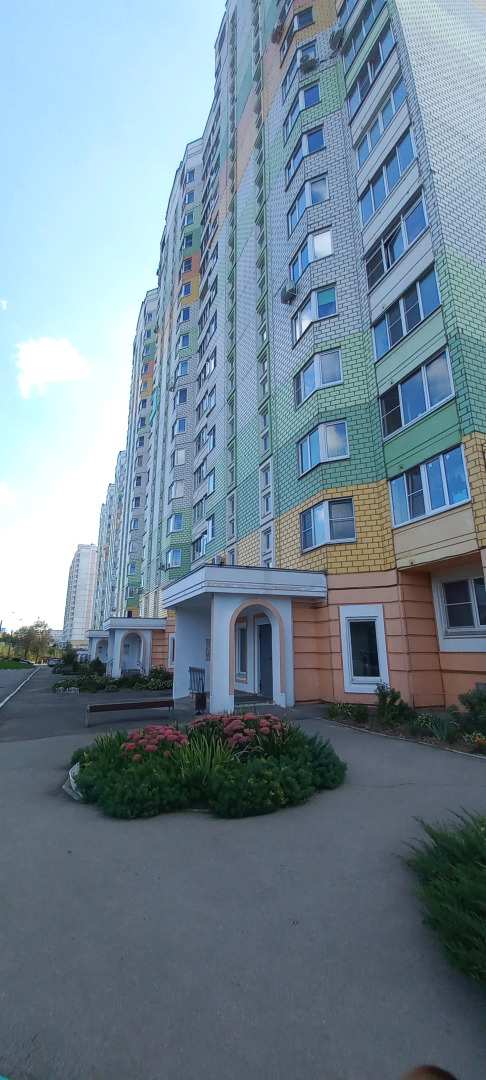 Квартира Просторная однокомнатная в Пролетарском районе